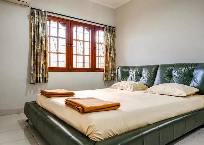 Tomang Homestay